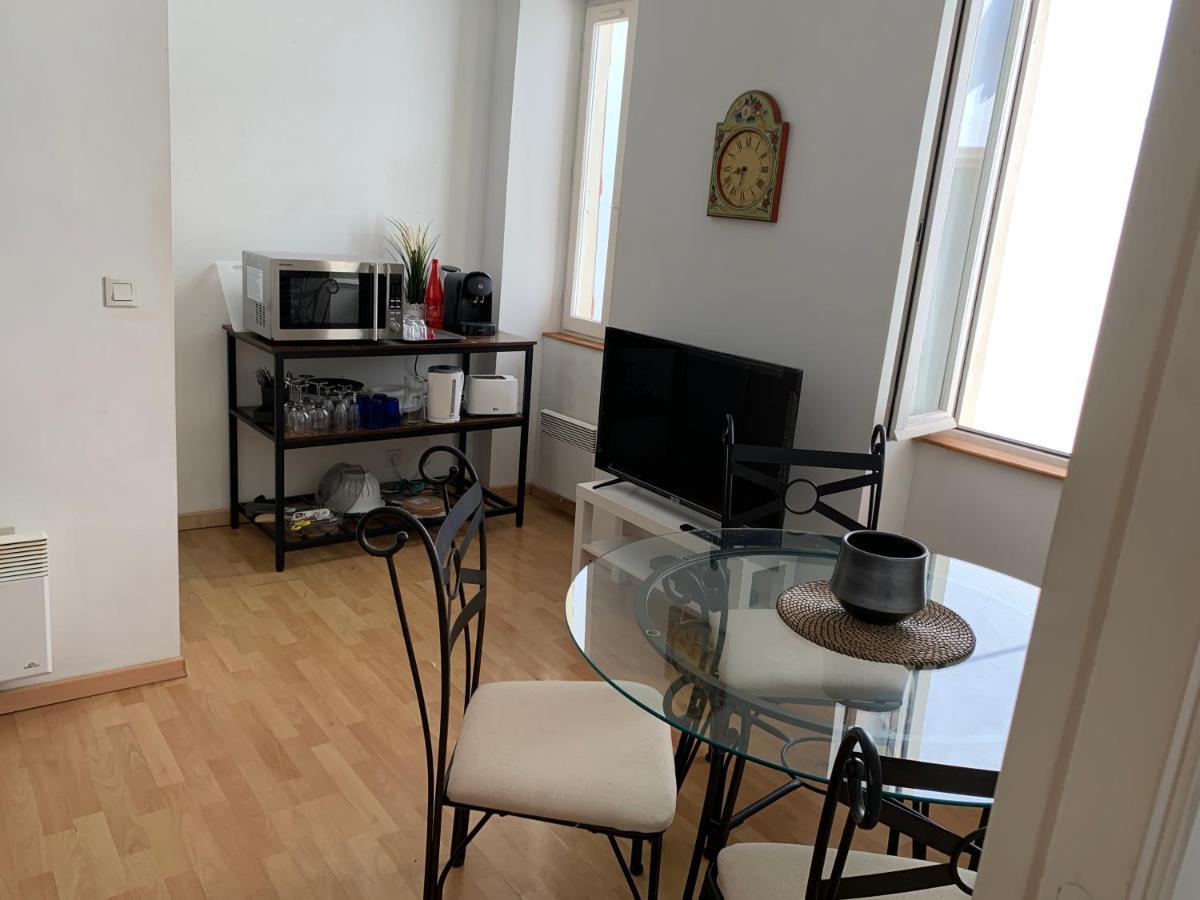Biarritz Centre, Pres Avenue De Verdun, Cosy Apt 2 Pieces , Salon , Chambre Separe, Rue Tres Calme A 10 Minutes A Pied De La Grande Plage Esterno foto