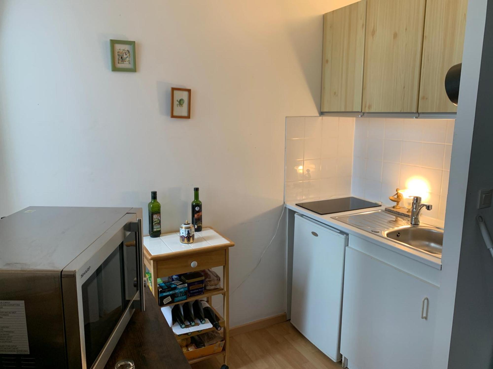 Biarritz Centre, Pres Avenue De Verdun, Cosy Apt 2 Pieces , Salon , Chambre Separe, Rue Tres Calme A 10 Minutes A Pied De La Grande Plage Esterno foto